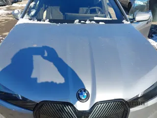 2026 BMW iX xDrive45