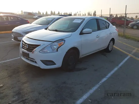 2019 Nissan Versa SV