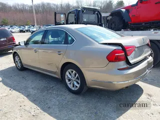 2016 Volkswagen Passat S