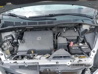2013 Toyota Sienna LE AAS