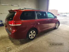 2014 Toyota Sienna LE