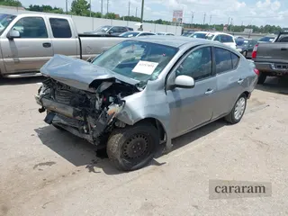 2013 Nissan Versa SV
