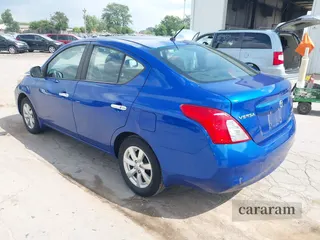 2012 Nissan Versa SV