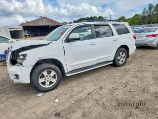 2010 Toyota Sequoia SR5