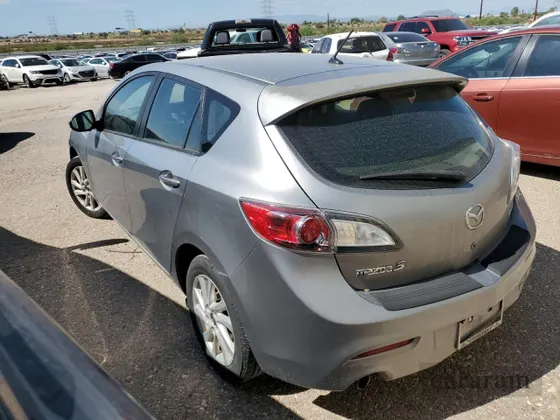 2013 Mazda 3 i Touring