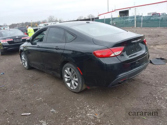 2016 Chrysler 200 S
