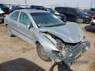 2004 Volvo S60