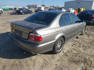 2003 BMW 5 Series 530i