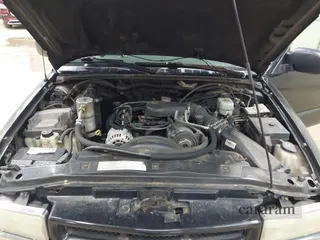 2004 Chevrolet S-10 LS