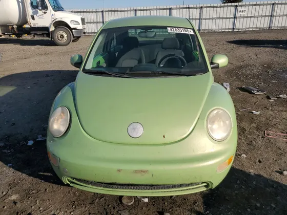 2003 Volkswagen Beetle GL