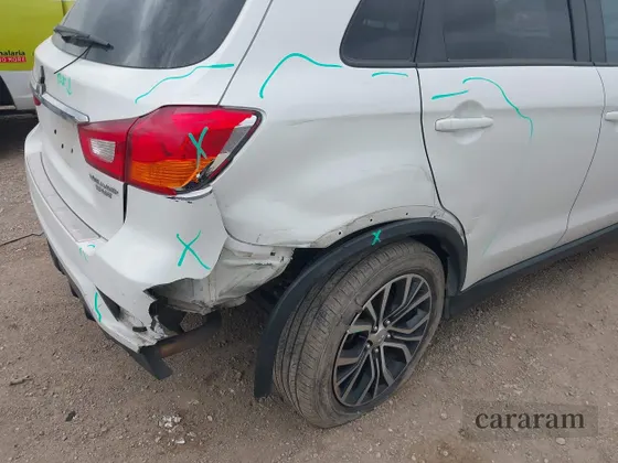 2019 Mitsubishi Outlander ES