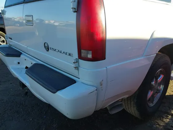 2000 Cadillac Escalade