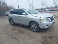 2015 Nissan Pathfinder SV