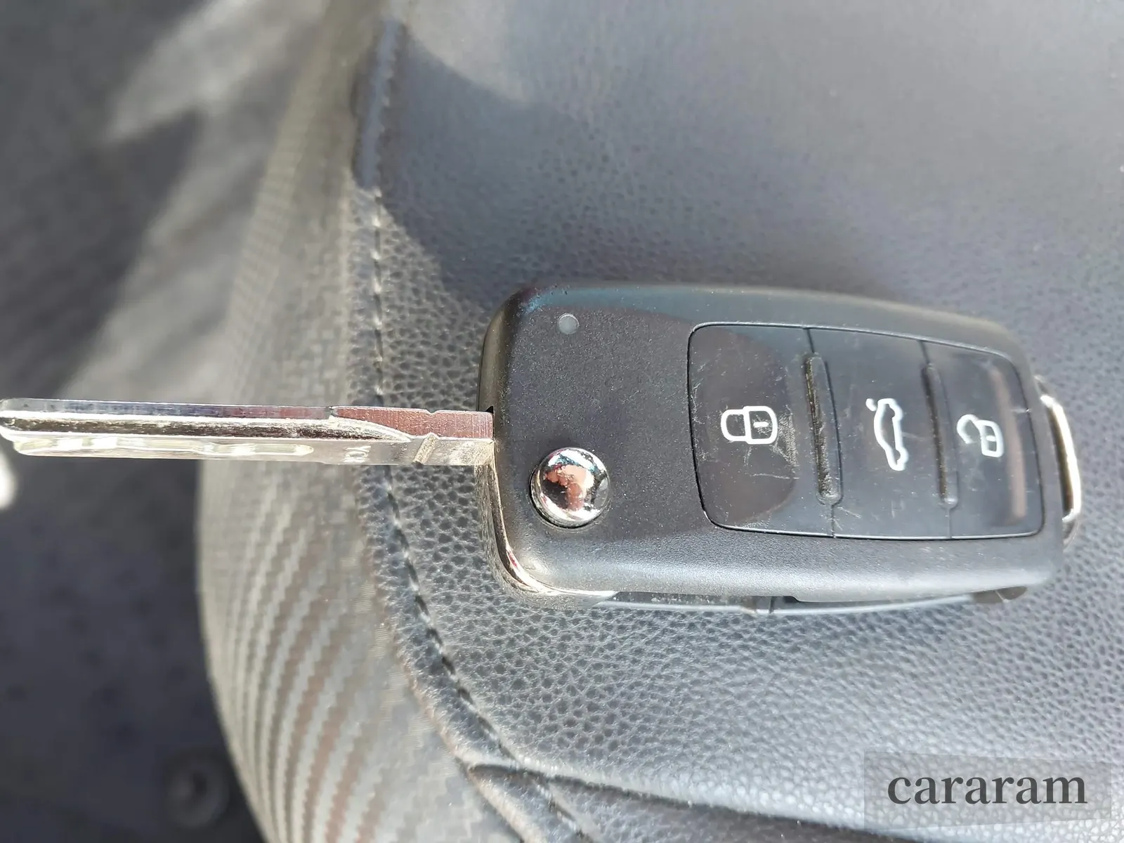 2019 Volkswagen Beetle S