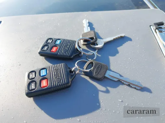 1996 Ford Thunderbird LX