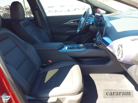 2025 Chevrolet Equinox EV LT2