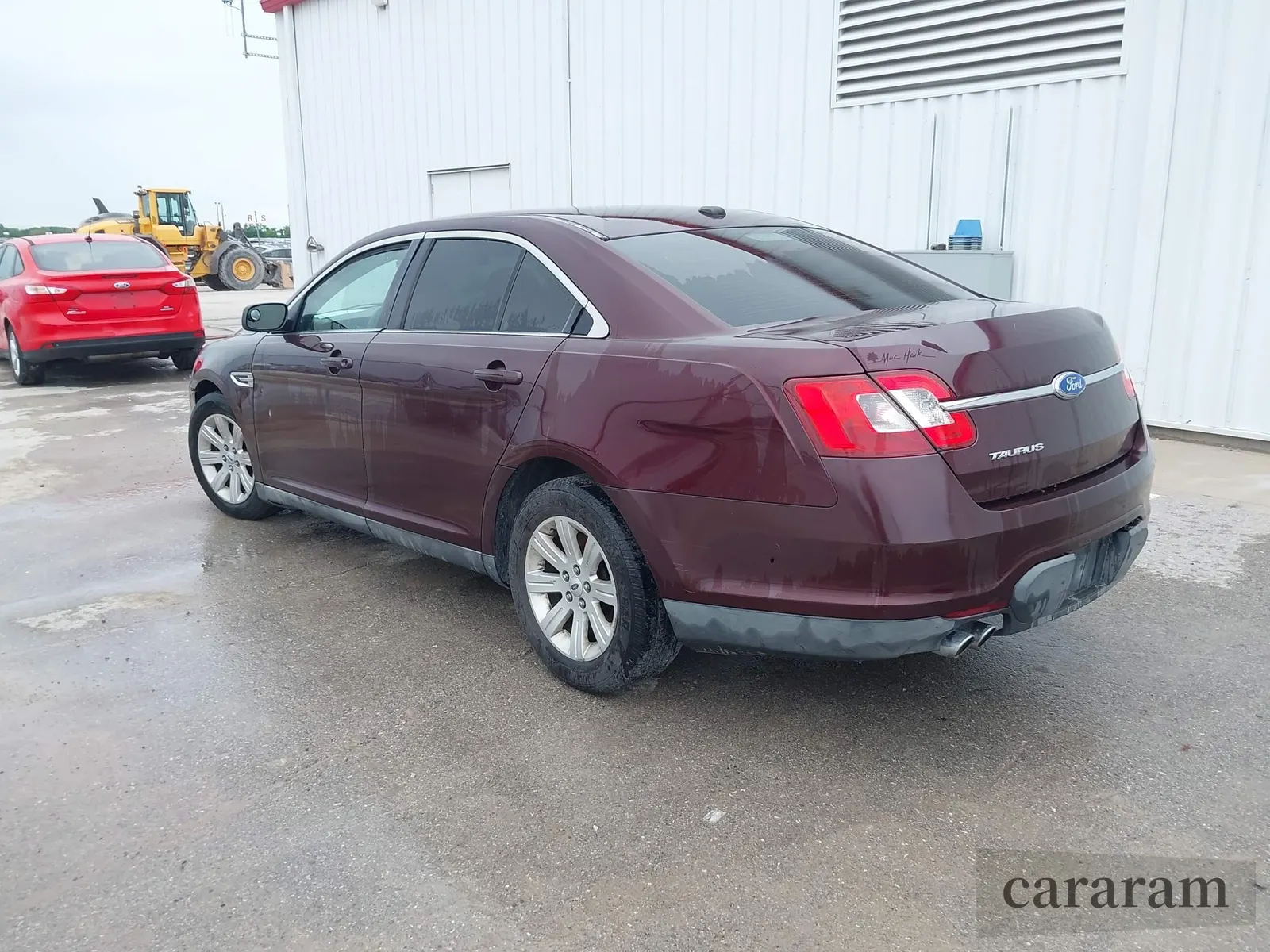 2011 Ford Taurus SE