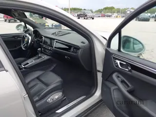 2021 Porsche Macan S