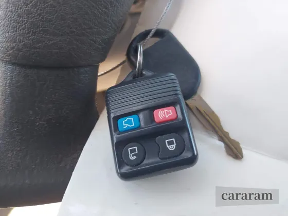 2004 Ford Expedition XLS