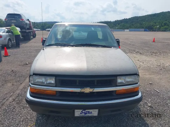 2003 Chevrolet S-10 LS