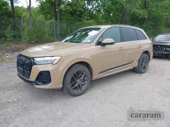 2025 Audi Q7 Premium Plus