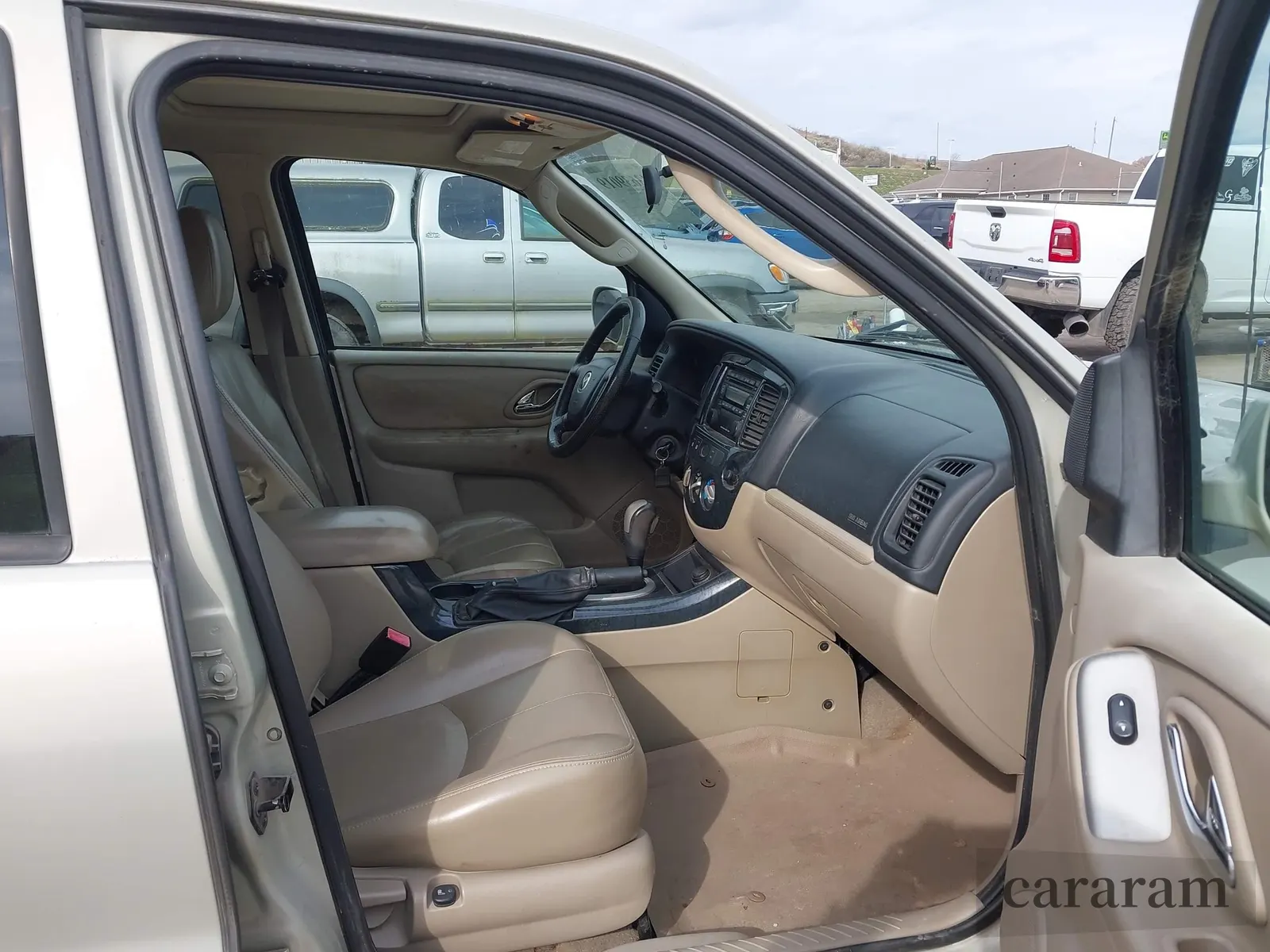 2005 Mazda Tribute S