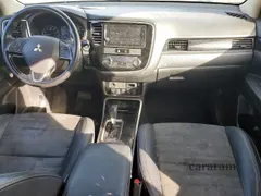2019 Mitsubishi Outlander SE