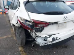 2016 Mazda 3 i Sport