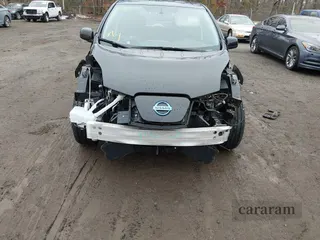 2016 Nissan LEAF SV