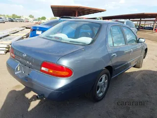 1993 Nissan Altima GLE