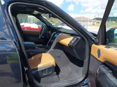 2017 Land Rover Discovery HSE Luxury