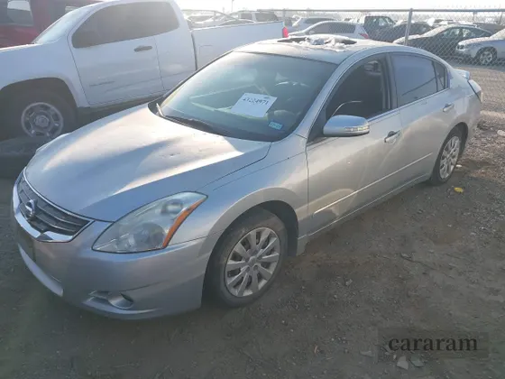 2010 Nissan Altima SR