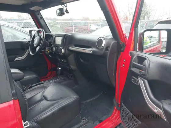 2017 Jeep Wrangler Sahara