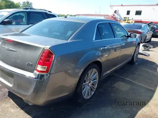 2011 Chrysler 300 Limited
