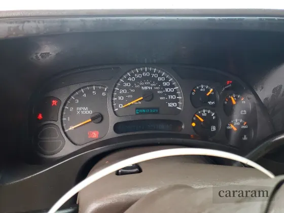 2004 Cadillac Escalade