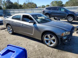 2012 Dodge Charger SXT