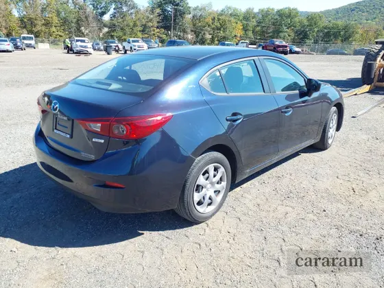 2016 Mazda 3 i Sport