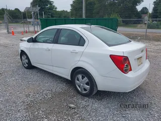 2015 Chevrolet Sonic LS