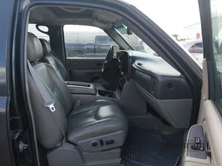 2005 GMC Yukon XL SLT