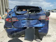 2020 Tesla Model X Long Range