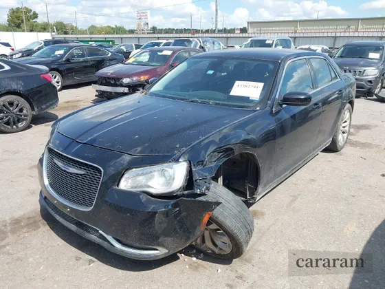 2019 Chrysler 300 Touring