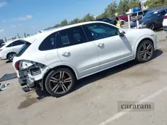 2013 Porsche Cayenne GTS