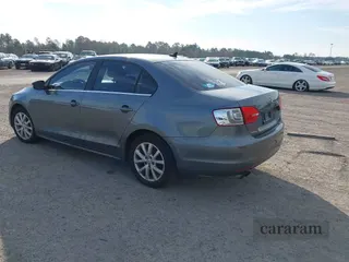 2014 Volkswagen Jetta SE