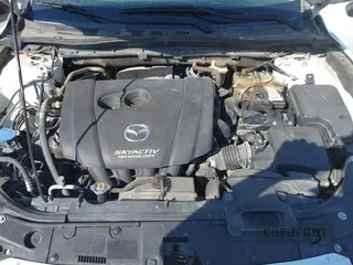 2016 Mazda 3 i Sport