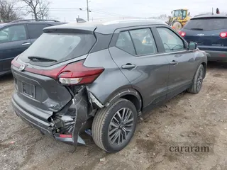2021 Nissan Kicks SV
