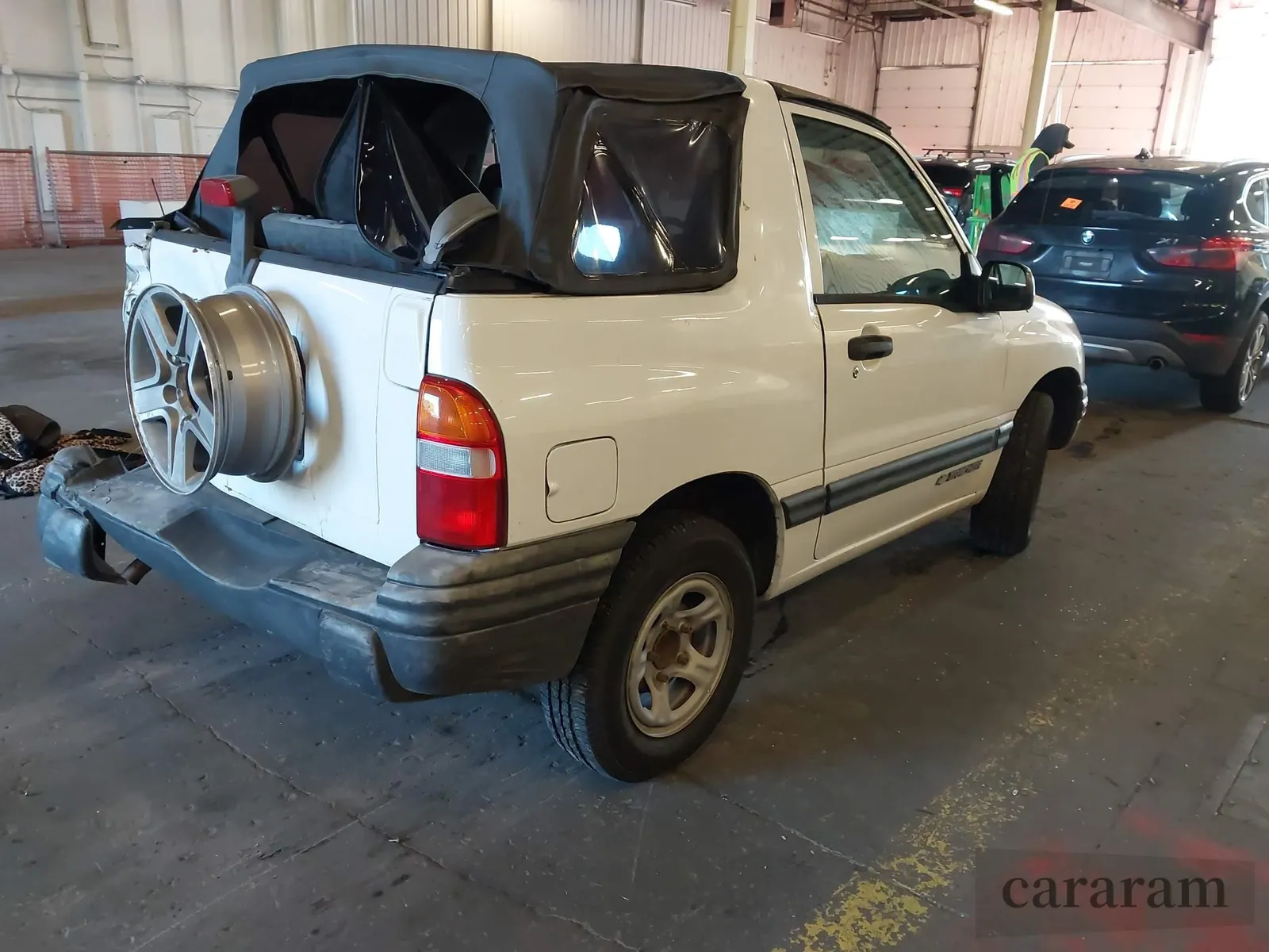 2003 Chevrolet Tracker