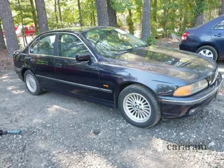 2000 BMW 5 Series 540i