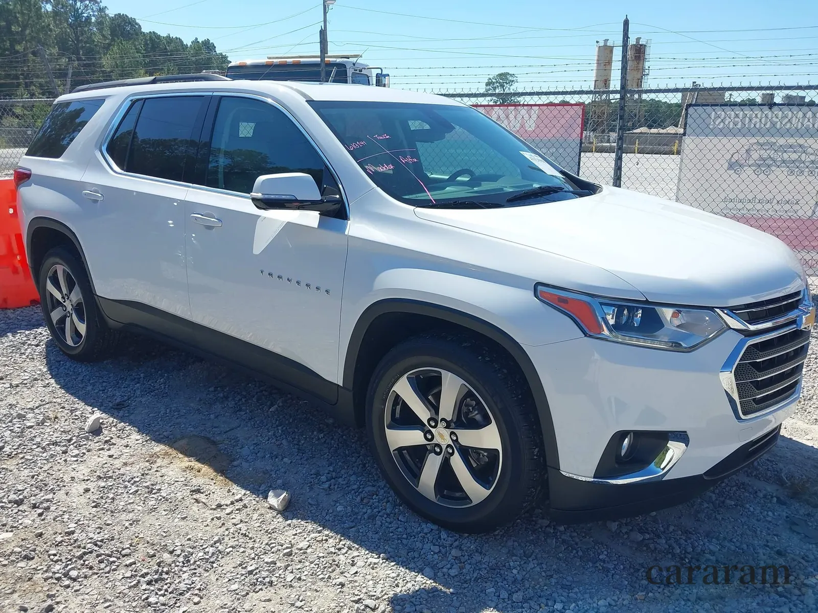 2021 Chevrolet Traverse LT