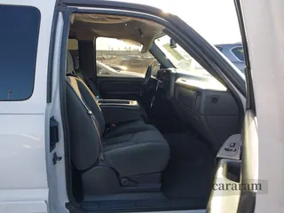 2004 Chevrolet Silverado 1500 LS