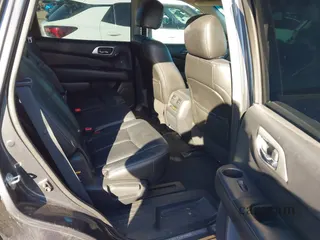2014 Nissan Pathfinder SL